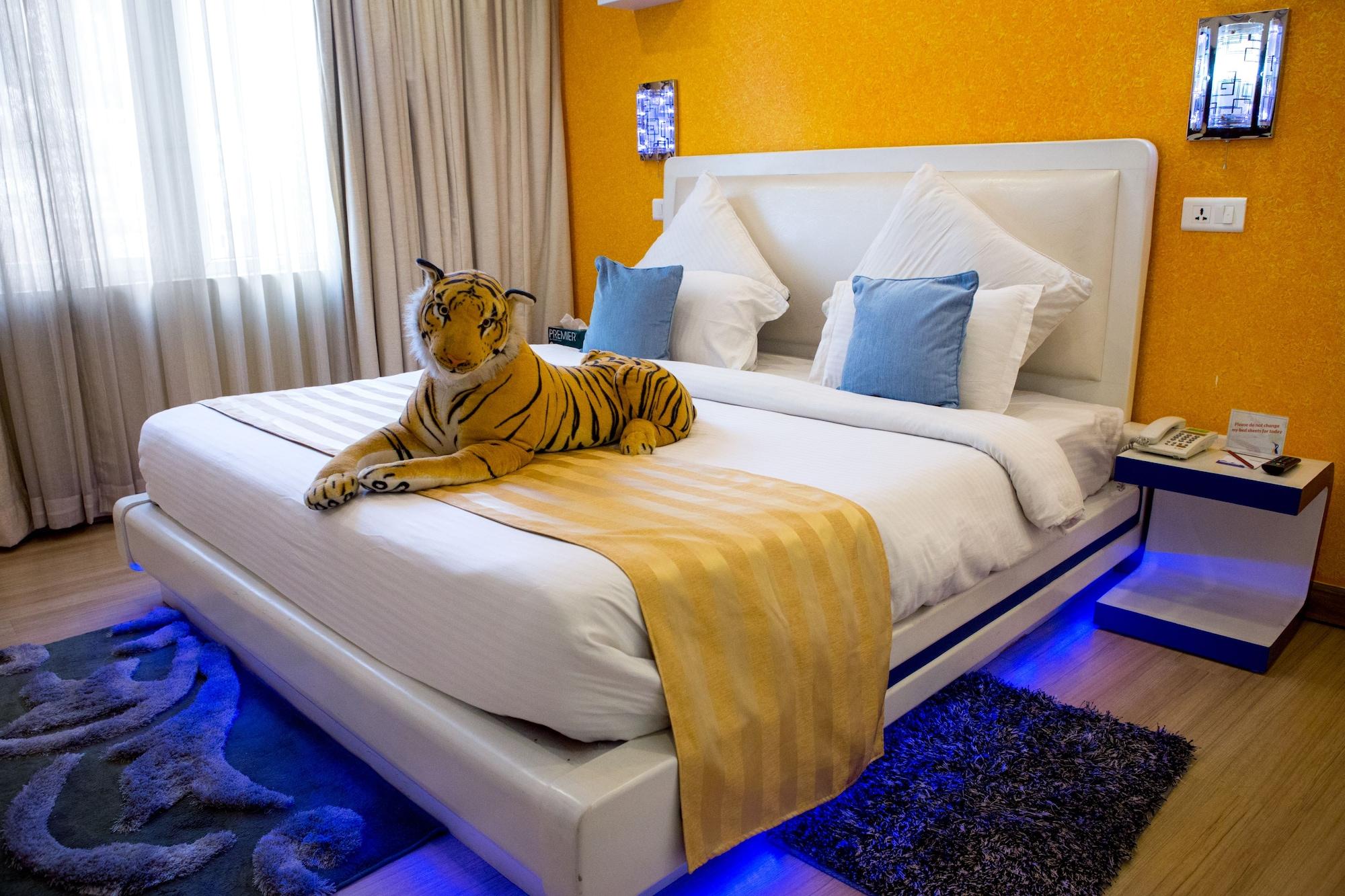 Royal Penguin Boutique Hotel & Spa Катманду Екстер'єр фото