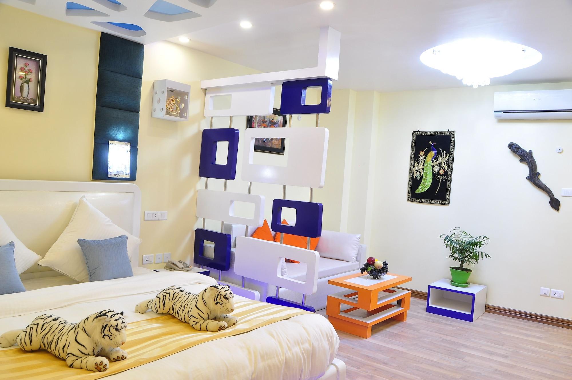 Royal Penguin Boutique Hotel & Spa Катманду Екстер'єр фото