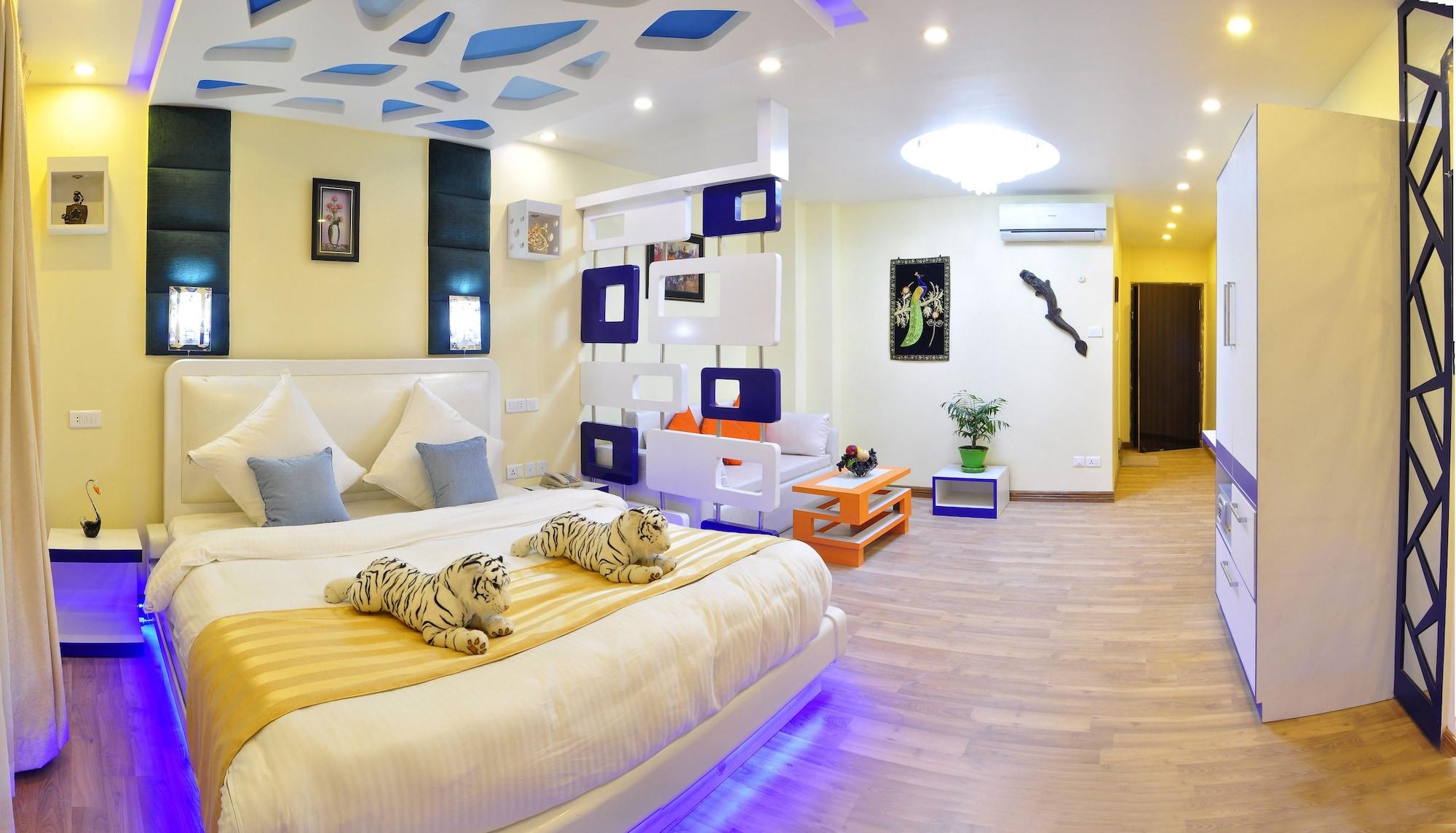 Royal Penguin Boutique Hotel & Spa Катманду Екстер'єр фото
