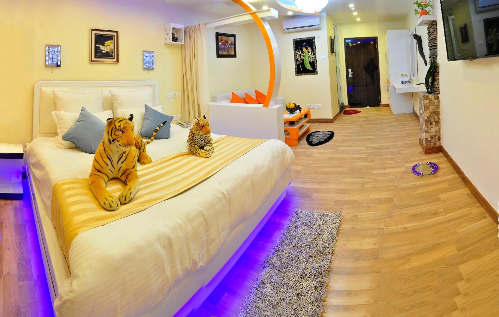 Royal Penguin Boutique Hotel & Spa Катманду Номер фото